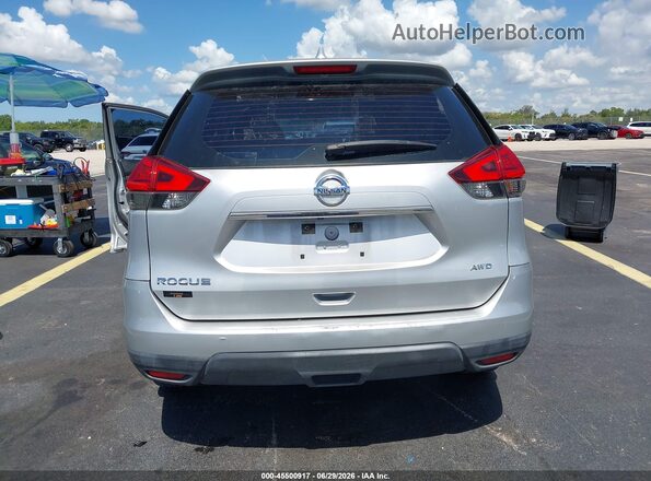 KNMAT2MV7HP518073 2017 NISSAN ROGUE Silver 
