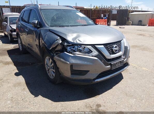 KNMAT2MV7HP524665 2017 NISSAN ROGUE Серый Вид спереди