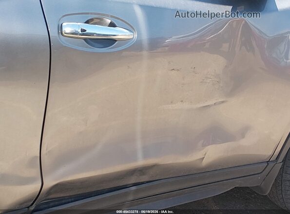 KNMAT2MV7HP524665 2017 NISSAN ROGUE Серый 