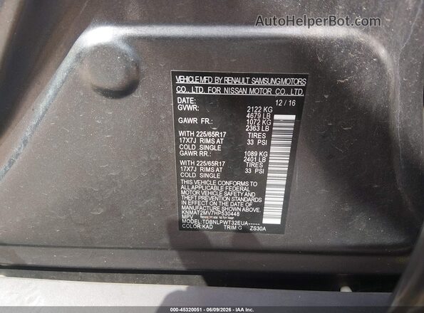 KNMAT2MV7HP530448 2017 NISSAN ROGUE Gray Widok komory silnika