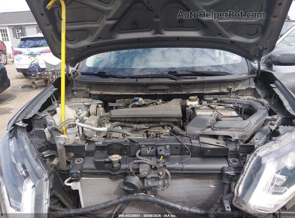 KNMAT2MV7HP530448 2017 NISSAN ROGUE Gray Widok z tyłu