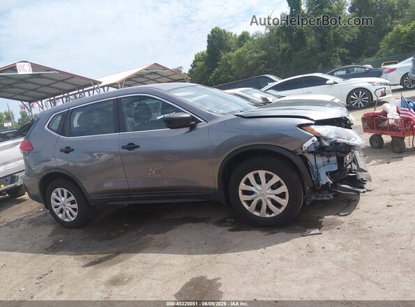 KNMAT2MV7HP530448 2017 NISSAN ROGUE Gray Widok wnętrza z tyłu
