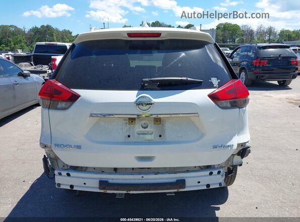 KNMAT2MV7HP579066 2017 NISSAN ROGUE White Vista frontal
