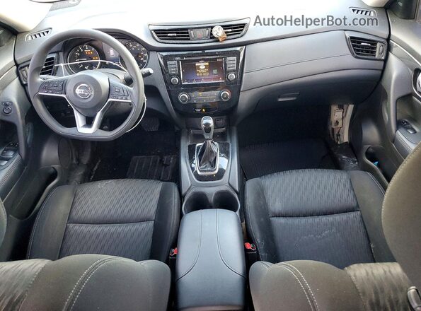KNMAT2MV7JP536367 2018 NISSAN ROGUE White Dashboard view