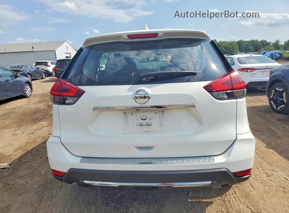 KNMAT2MV7JP588405 2018 NISSAN ROGUE White Հետևի տեսք