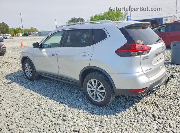 KNMAT2MV7JP595077 2018 NISSAN ROGUE Silver Задня ліва чверть