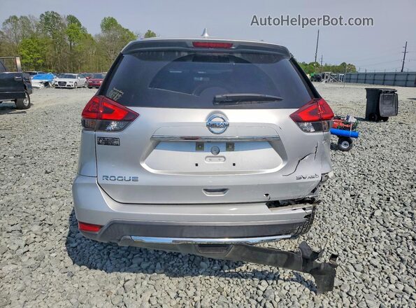 KNMAT2MV7JP595077 2018 NISSAN ROGUE Silver Вид ззаду