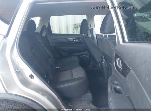 KNMAT2MV7KP509199 2019 NISSAN ROGUE Silver VIN կոդի պիտակի տեսք