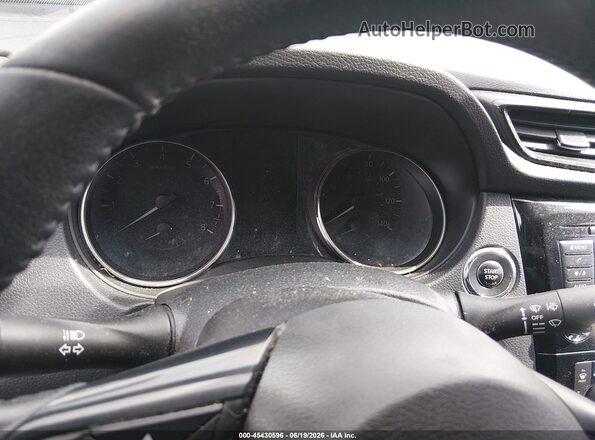 KNMAT2MV7KP554854 2019 NISSAN ROGUE Silver 360 interior view