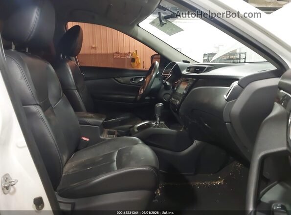 KNMAT2MV8GP727918 2016 NISSAN ROGUE White Vista interior delantera