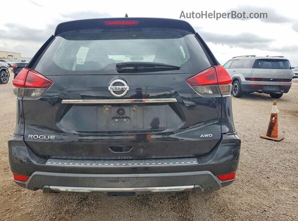 KNMAT2MV8HP512492 2017 NISSAN ROGUE Black Вид ззаду