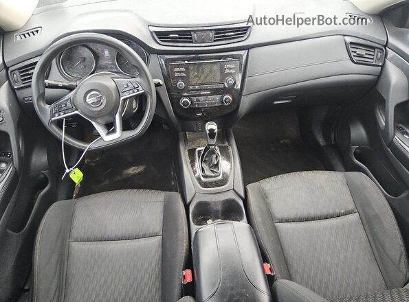 KNMAT2MV8HP512492 2017 NISSAN ROGUE Black 