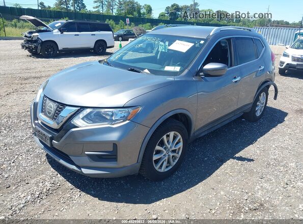 KNMAT2MV8HP611944 2017 NISSAN ROGUE Gray 