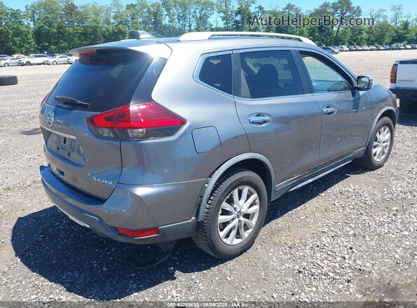 KNMAT2MV8HP611944 2017 NISSAN ROGUE Gray 