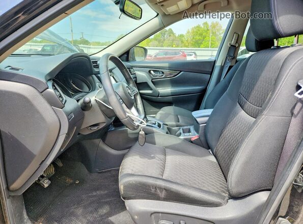 KNMAT2MV8HP618330 2017 NISSAN ROGUE Black 