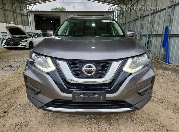 KNMAT2MV8JP544848 2018 NISSAN ROGUE Gray Front view
