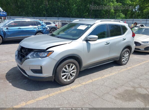 KNMAT2MV8LP502229 2020 NISSAN ROGUE Silver Vista tres cuartos delantera izquierda