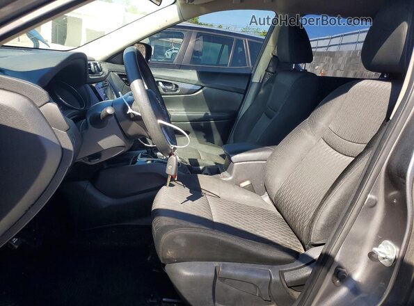 KNMAT2MV9HP556176 2017 NISSAN ROGUE Gray Front interior view