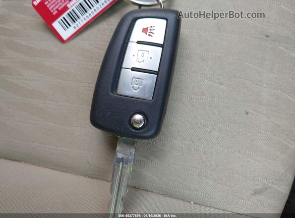KNMAT2MV9HP582714 2017 NISSAN ROGUE White Вид панелі приладів