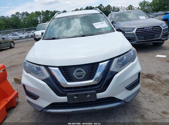 KNMAT2MV9HP582714 2017 NISSAN ROGUE White Вид щитка приладів
