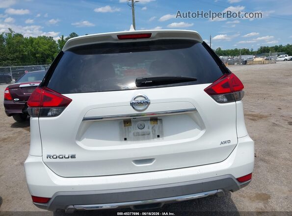 KNMAT2MV9HP582714 2017 NISSAN ROGUE White 