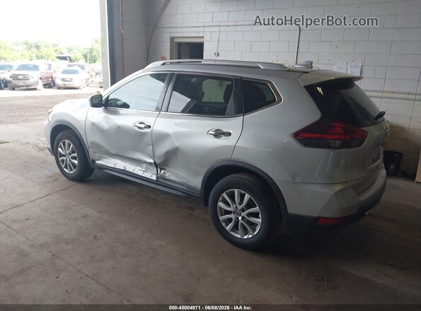KNMAT2MV9JP529551 2018 NISSAN ROGUE Silver Tył lewy