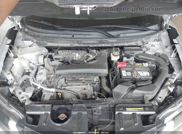 KNMAT2MV9JP529551 2018 NISSAN ROGUE Silver Widok z tyłu