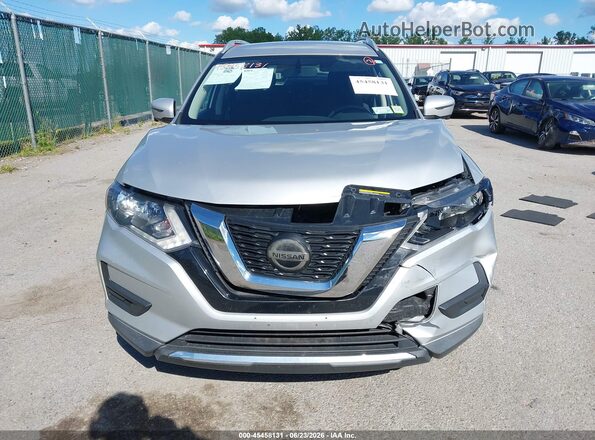KNMAT2MV9JP551484 2018 NISSAN ROGUE Silver Vista del cuadro de instrumentos