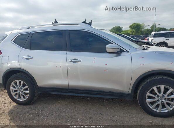 KNMAT2MV9JP593430 2018 NISSAN ROGUE Silver Widok wnętrza 360 stopni