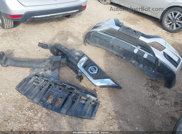 KNMAT2MV9JP593430 2018 NISSAN ROGUE Silver Widok zestawu wskaźników