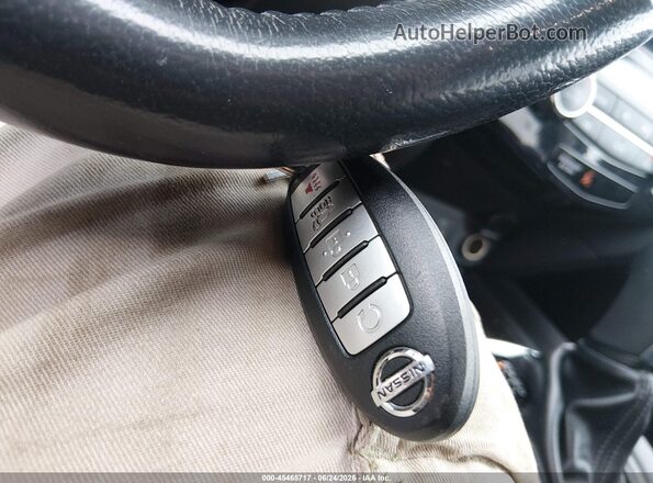 KNMAT2MV9JP613059 2018 NISSAN ROGUE Black Dashboard view
