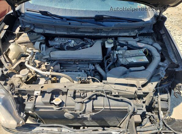 KNMAT2MVXGP666538 2016 NISSAN ROGUE Black Rear interior view