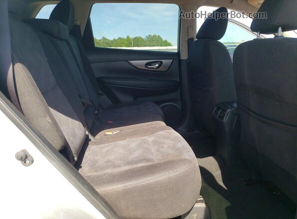 KNMAT2MVXGP698745 2016 NISSAN ROGUE Silver 