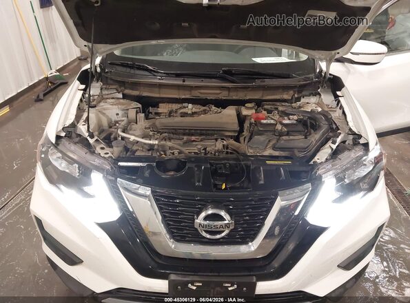 KNMAT2MVXHP524739 2017 NISSAN ROGUE White უკანა ხედი