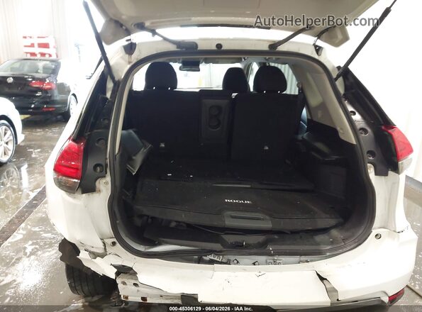 KNMAT2MVXHP524739 2017 NISSAN ROGUE White 