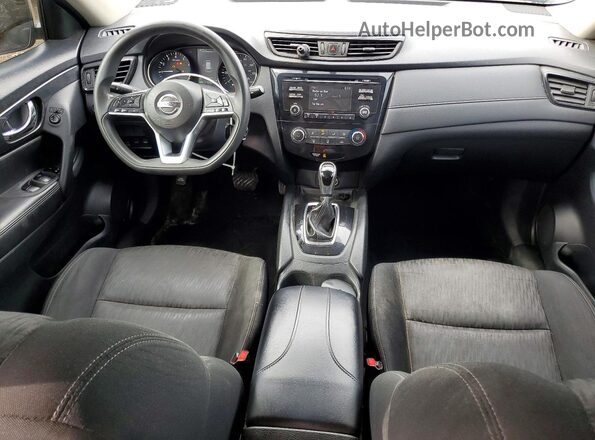 KNMAT2MVXHP544103 2017 NISSAN ROGUE Green წინა პანელის ხედი