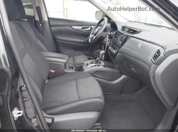 KNMAT2MVXHP603828 2017 NISSAN ROGUE Black Widok wnętrza z przodu