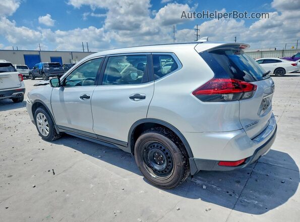 KNMAT2MVXJP540526 2018 NISSAN ROGUE Серебряный Задняя левая четверть
