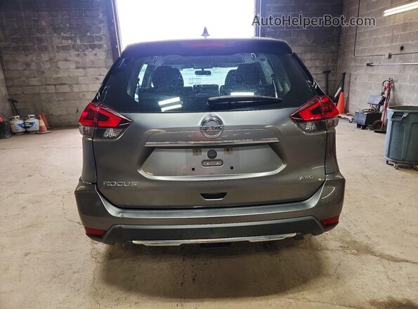 KNMAT2MVXJP550926 2018 NISSAN ROGUE Gray 