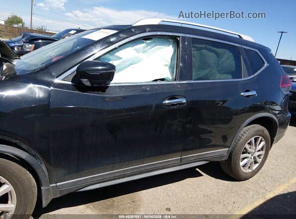 KNMAT2MVXJP585241 2018 NISSAN ROGUE Black 