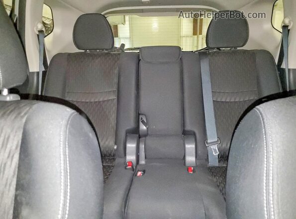 KNMAT2MVXJP585675 2018 NISSAN ROGUE Silver Հետևի նստատեղերի տեսք