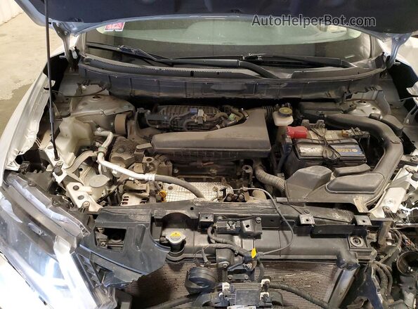 KNMAT2MVXJP585675 2018 NISSAN ROGUE Silver Շարժիչի բաժամունքի տեսք
