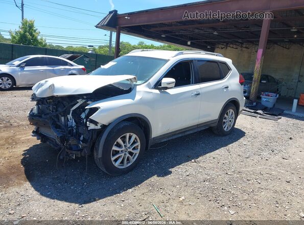 KNMAT2MVXJP599494 2018 NISSAN ROGUE White წინა მარცხენა ხედი სამი მეოთხედიდან