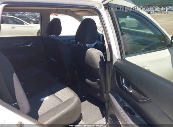 KNMAT2MVXJP599494 2018 NISSAN ROGUE White VIN კოდის სტიკერის ხედი