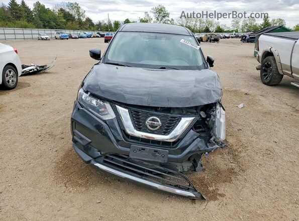 KNMAT2MVXJP607917 2018 NISSAN ROGUE Черный Вид спереди