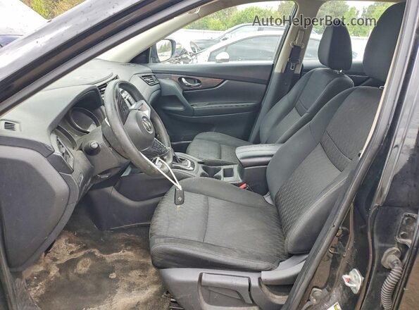 KNMAT2MVXJP607917 2018 NISSAN ROGUE Черный Вид салона спереди