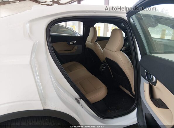 LPSED3KA7ML014993 2021 POLESTAR 2 White VIN sticker view