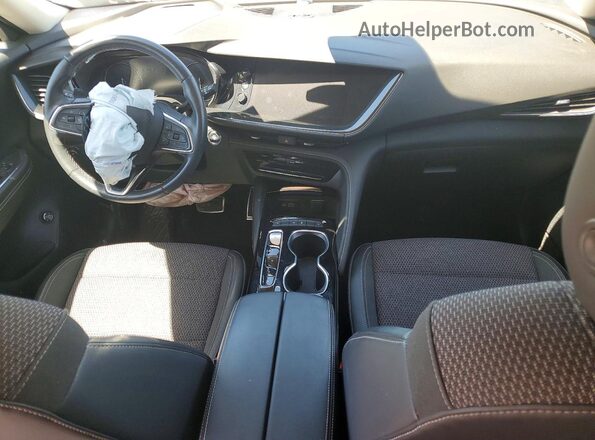 LRBAZLR43ND063013 2022 BUICK ENVISION White Առջևի վահանակի տեսք