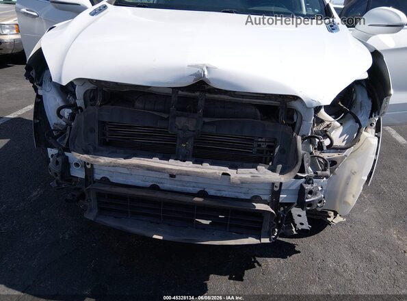 LRBFX1SA2JD007008 2018 BUICK ENVISION White Widok z przodu
