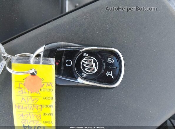 LRBFX1SA4JD114447 2018 BUICK ENVISION White Widok deski rozdzielczej